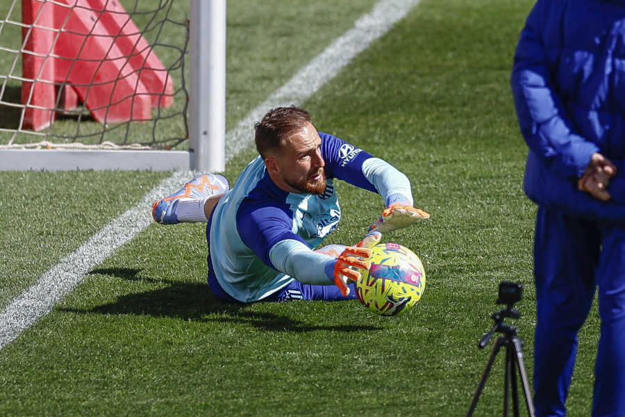 Simeone, pendiente de la duda de Oblak para Pucela