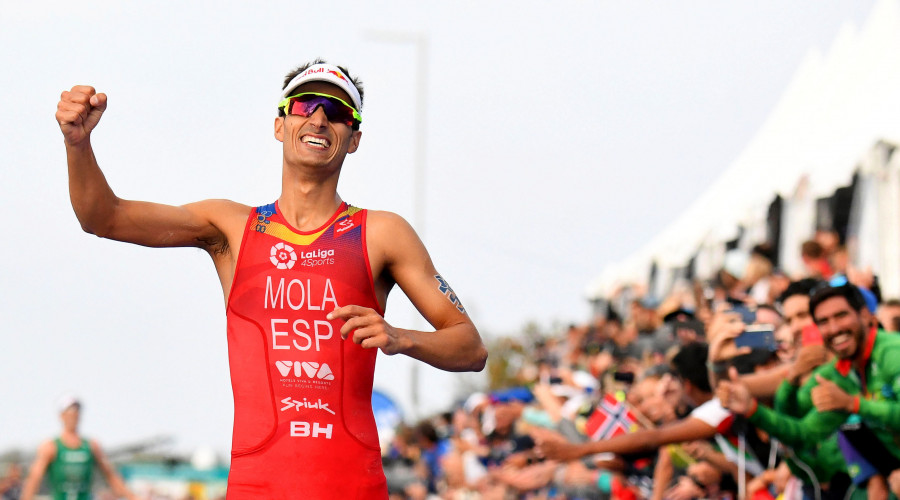 Mario Mola se proclama campeón del mundo de duatlón en Ibiza