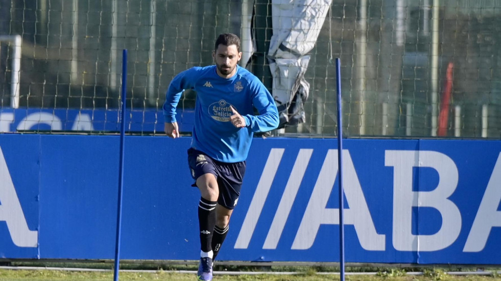 Las primeras pistas del once del Depor en el playoff