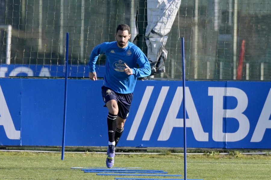 Las primeras pistas del once del Depor en el playoff