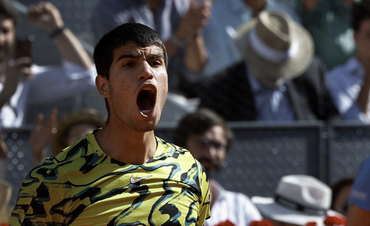 Alcaraz, imparable, se hace adulto con el pase a la final de Madrid