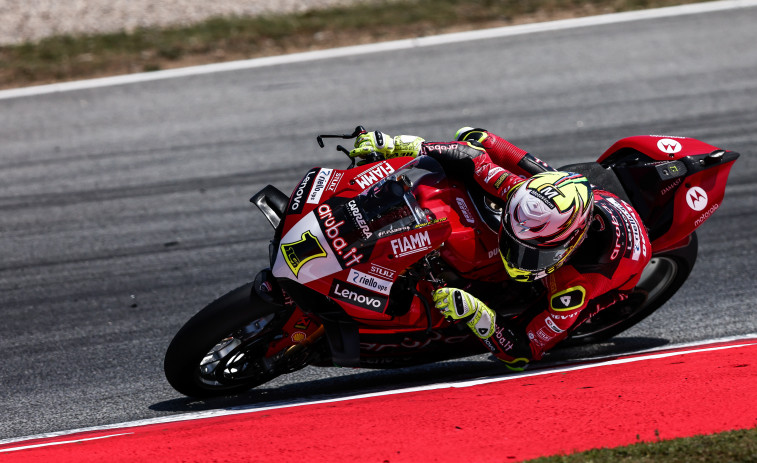 Álvaro Bautista completa un nuevo festival en el Gran Premio de España