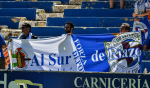 La afición del Depor pide el cese de Óscar Cano