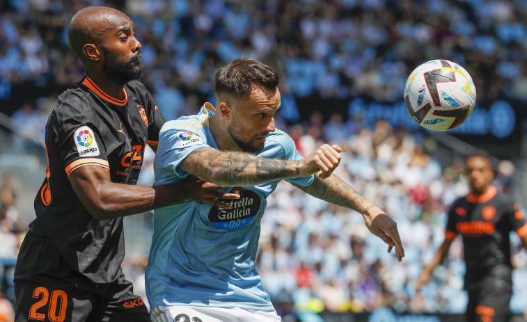 El Valencia respira y el Celta se mete en problemas