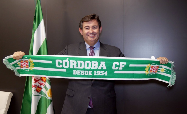 El Córdoba, fuera del playoff, cesa al consejero delegado