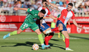 Un Algeciras en racha y casi salvado, en el regreso de Rubén de la Barrera