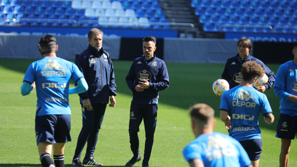 Los primeros pasos del regreso de Rubén de la Barrera al banquillo del Dépor