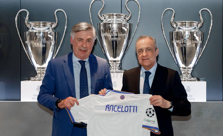 Florentino Pérez confirmó a Ancelotti que cumplirá su contrato