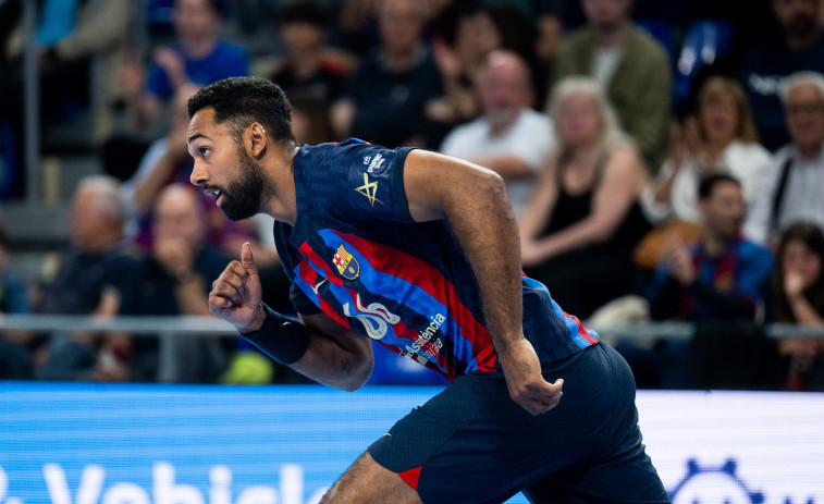 La fiesta del Barça ratifica el descenso del Cisne (41-30)