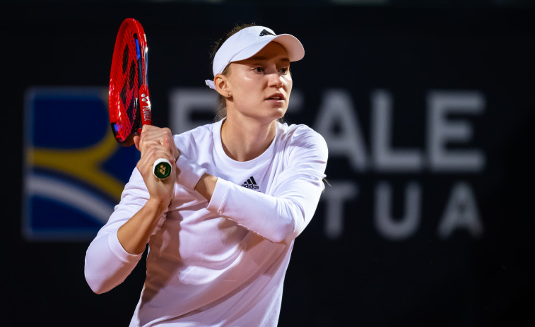 Rybakina se proclama campeona en Roma tras el abandono de Kalinina