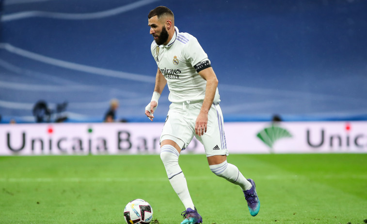 Benzema jugó con un corte en el pie y recibió cinco puntos de sutura tras el partido