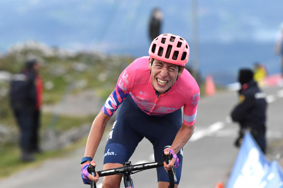Hugh Carthy, enfermo, no tomará la salida en la etapa reina del Giro
