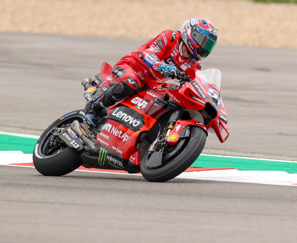 El italiano Michele Pirro continuará como piloto probador Ducati hasta el final de 2026