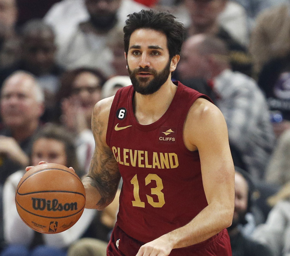 La fundación de Ricky Rubio presenta una colección de mecheros para dejar de fumar