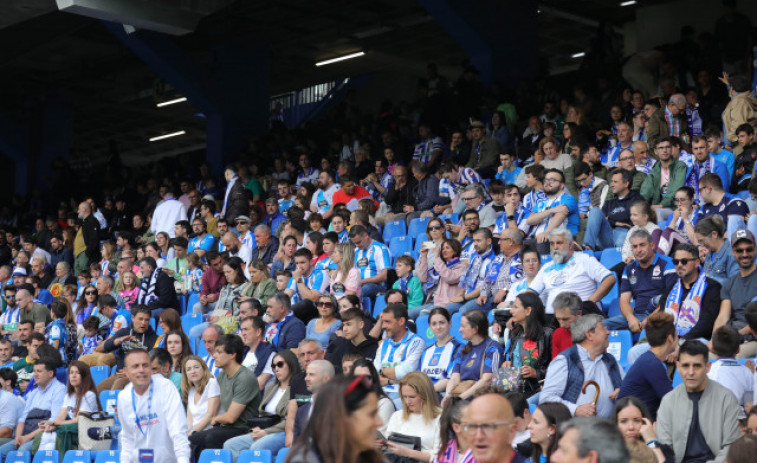 Los 25.000 primeros deportivistas que accedan a Riazor tendrán camiseta gratis