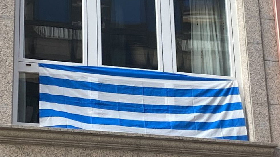 Los colores blanquiazules toman las calles coruñesas