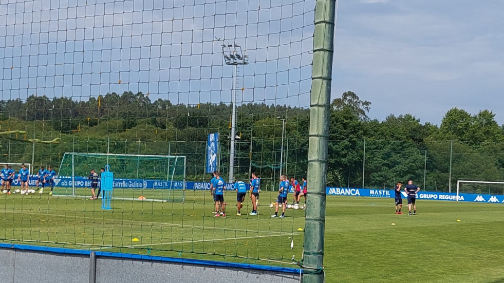 Ruben de la Barrera prueba con Trilli y Lebedenko en defensa