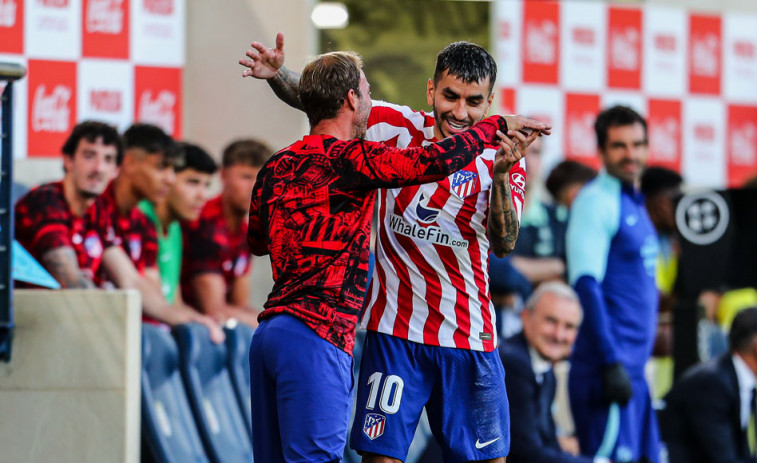 El Atlético de Madrid se queda sin la seguna plaza en la prolongación (2-2)