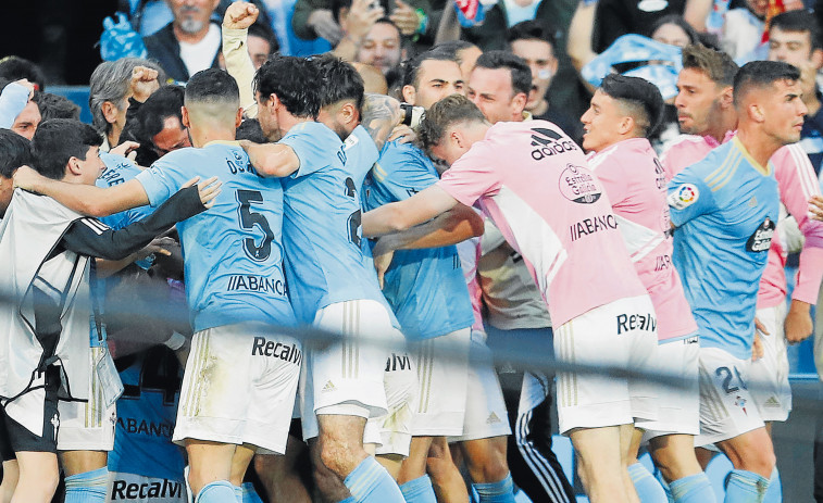El Celta se queda en Primera (2-1)