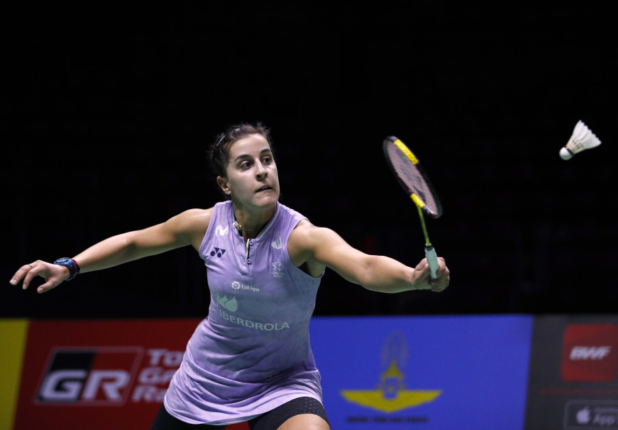 Carolina Marín se estrena en Singapur con victoria en tres juegos sobre Kjaersfeldt
