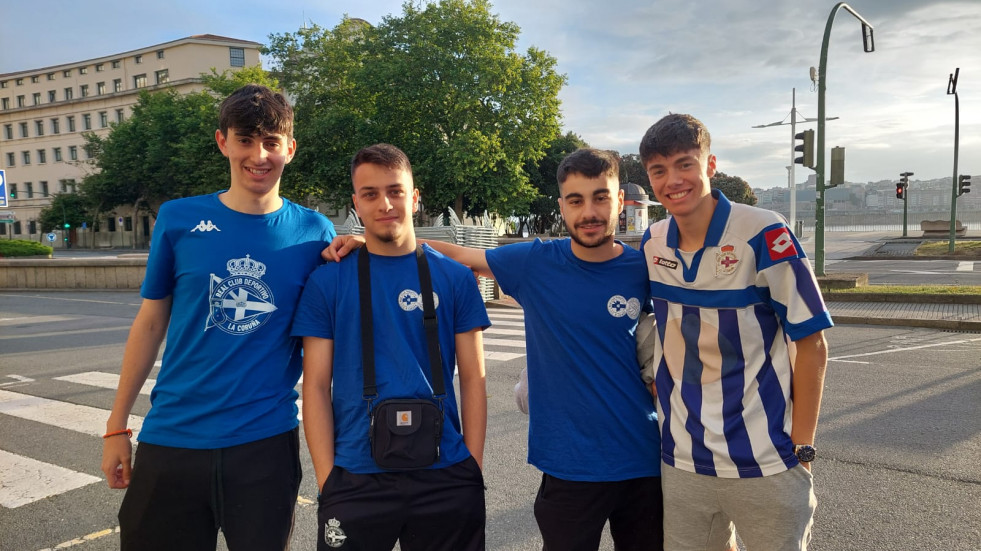 Las fotos de la afición del Depor rumbo a Castalia