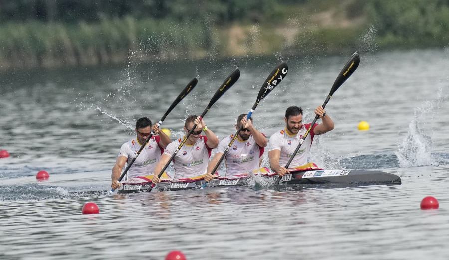 Carlos Arévalo, directo a la final de K4 500 metros en los Juegos Europeos