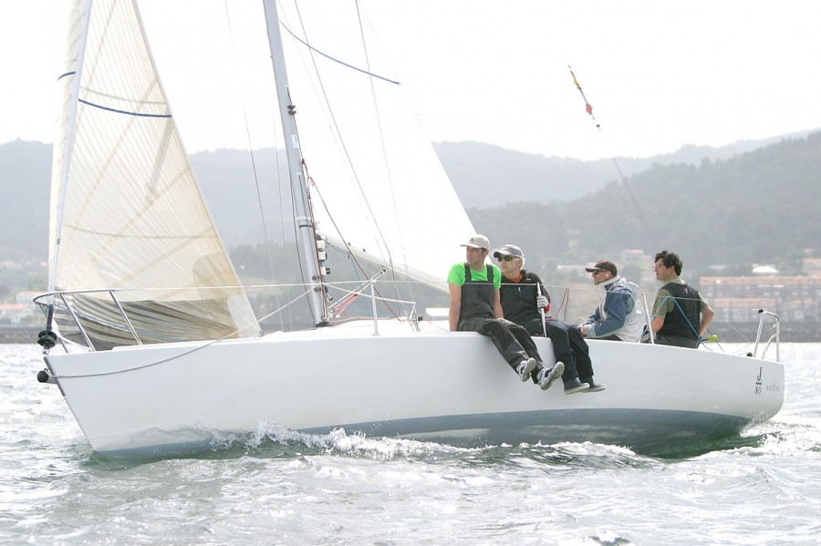 La Regata Infanta Elena abre el Trofeo Presidente de la Xunta