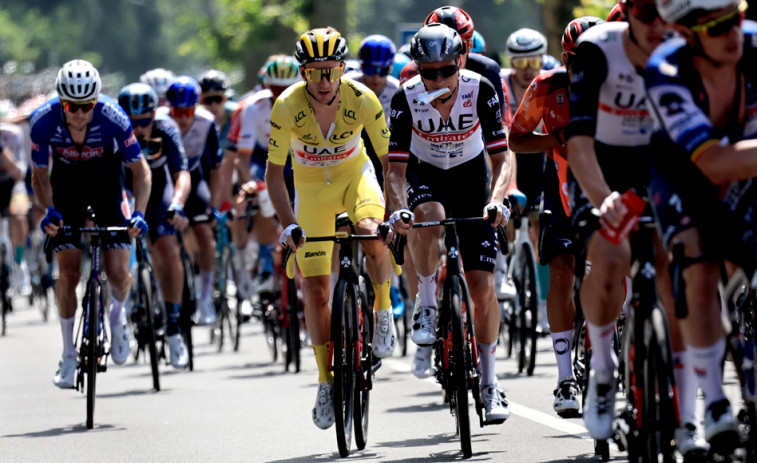 El Tour regresa a una Francia convulsionada por los disturbios