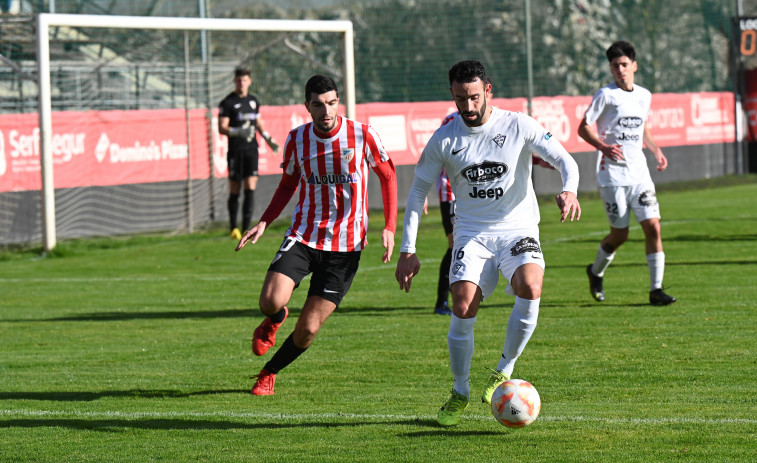 Nico Manteiga y David García, dos nuevas renovaciones en A Grela