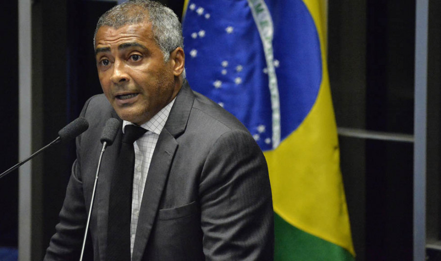 Romario, hospitalizado por una infección intestinal