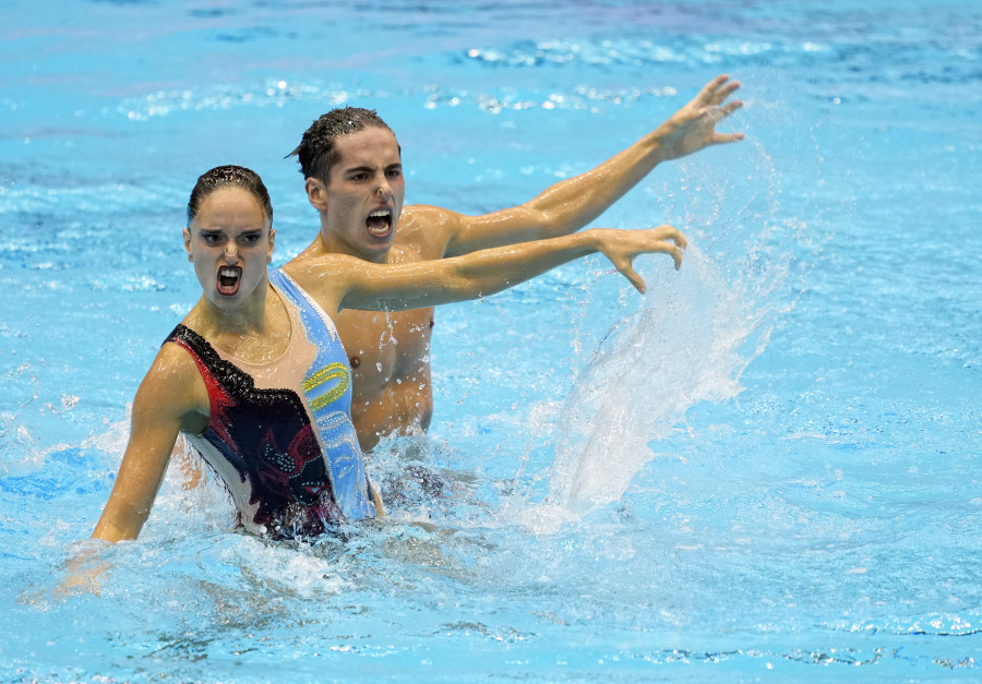 El dúo mixto libre de natación artística, con Dennis González y Mireia Hernández, se cuelga el bronce