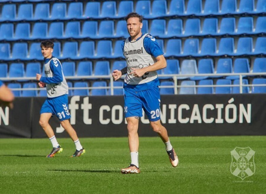 José Ángel podría firmar el lunes por el RC Deportivo