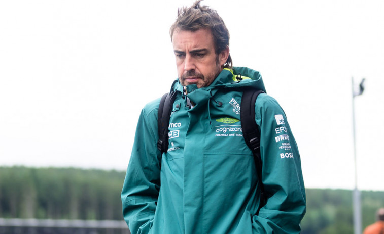 Alonso, retirado en la cuarta de las 11 vueltas del sprint