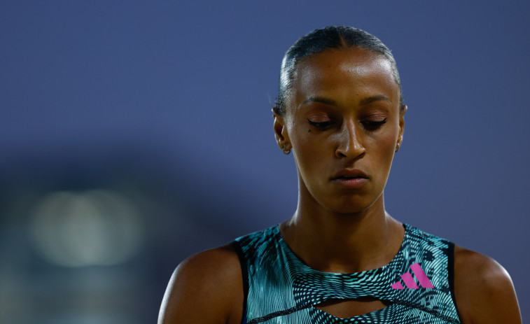 Ana Peleteiro no competirá en Valencia por un “fuerte dolor” en la rodilla