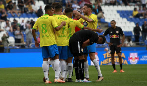 Veteranía y orden atrás; imaginación y pegada arriba en un Depor que toma forma