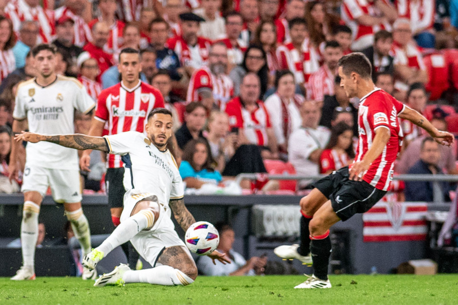 El Real Madrid se estrena con un golpe de autoridad en San Mamés (0-2)
