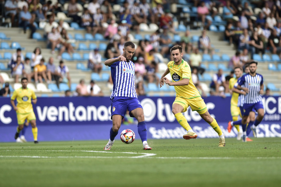 Derrota del Depor y mala imagen ante el primer rival de su liga