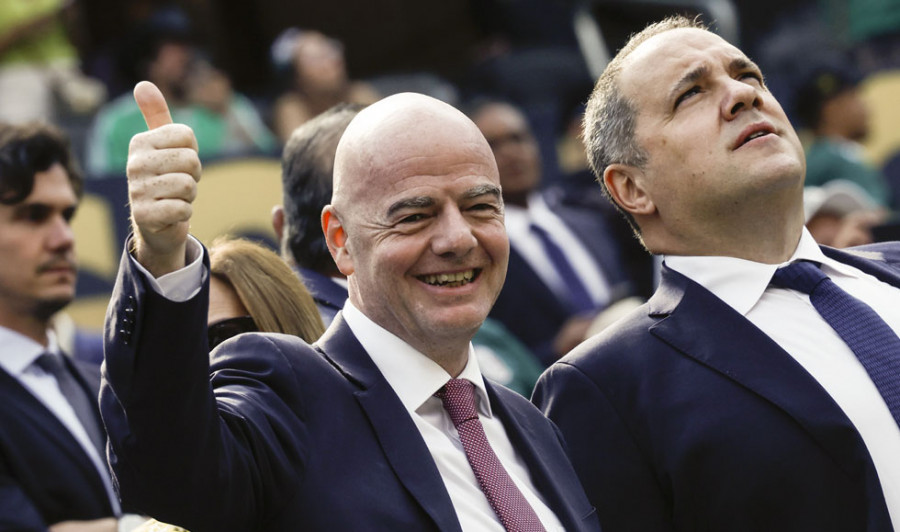 La FIFA "tiene la responsabilidad" de que el Mundial 2030 se dispute en Sudamérica