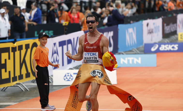 El español Álvaro Martín, campeón del mundo de 20 kilómetros marcha