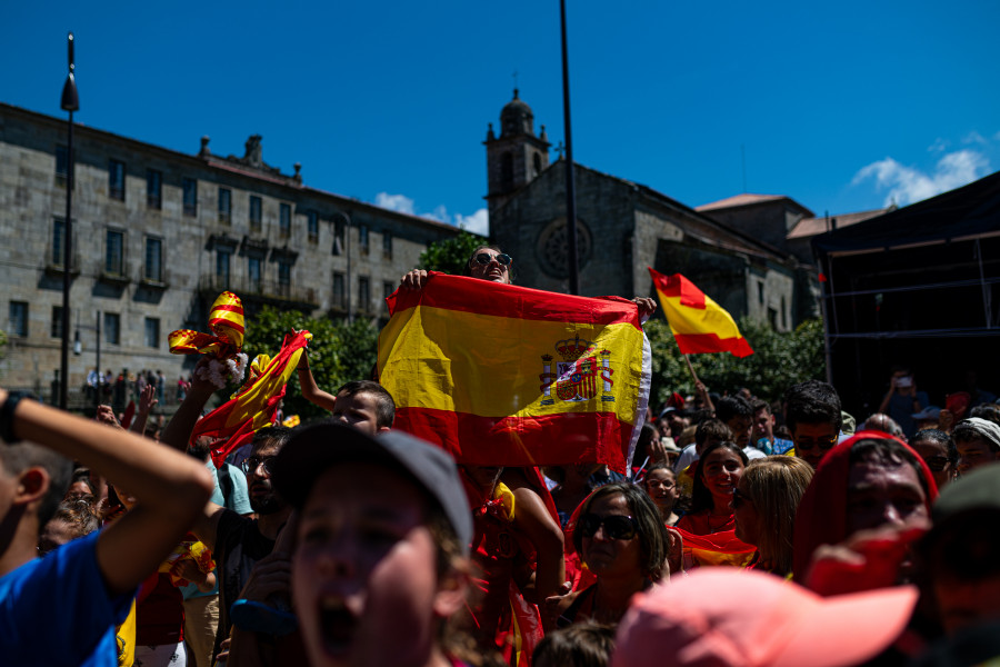 Pontevedra vibra con el triunfo de Tere Abelleira, su vecina campeona del mundo