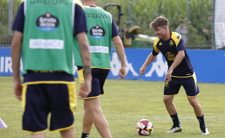 Berto Cayarga ya se ejercita con el Depor en Abegondo