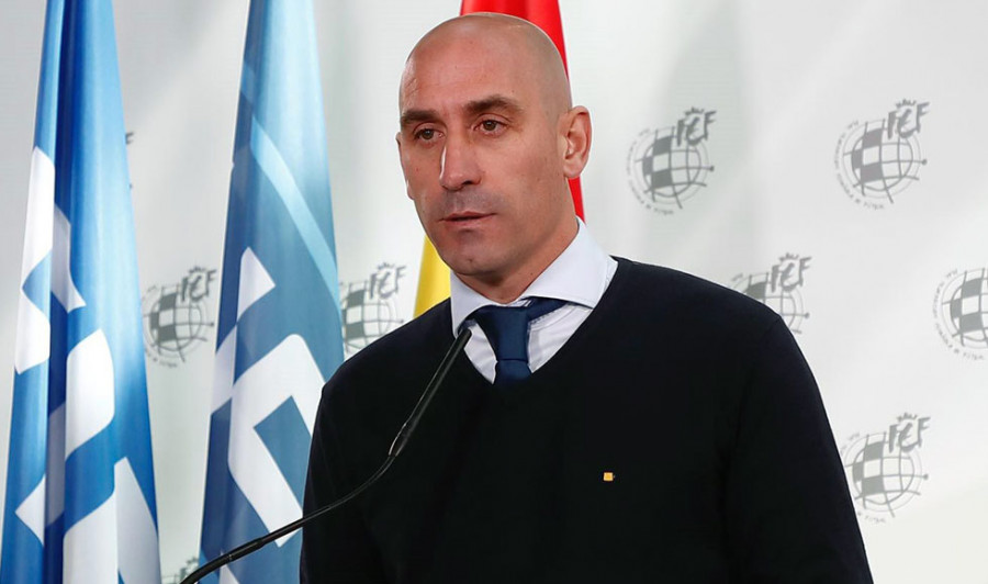 Luis Rubiales renuncia a su cargo de presidente de la RFEF