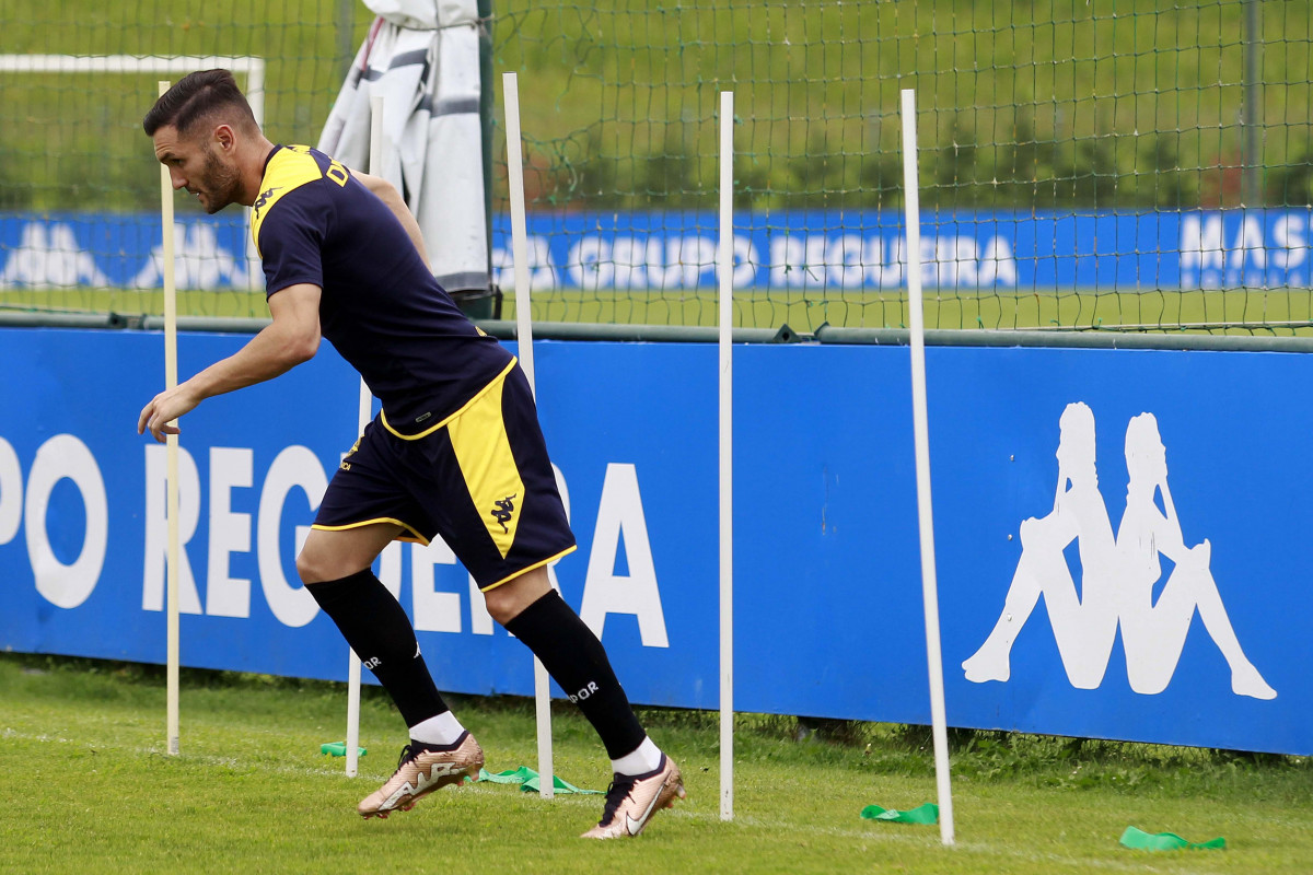 Lucas perez deportivo abegondo (20) 13533688