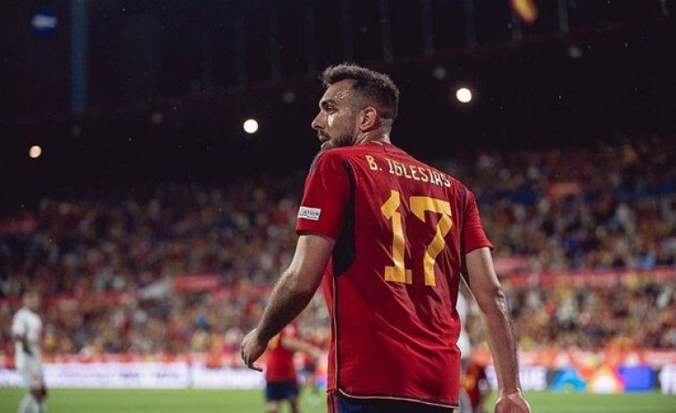 Borja Iglesias renuncia a ir a la selección por la actitud de Rubiales