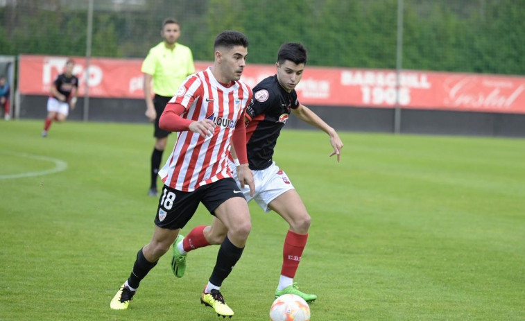 Victoria del Arteixo frente al Montañeros en un choque intenso (3-0)