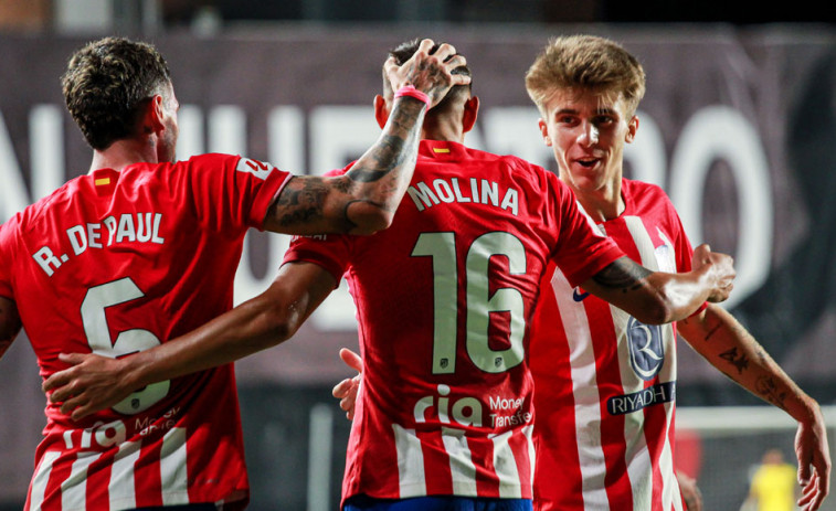 El Atlético destroza al Rayo