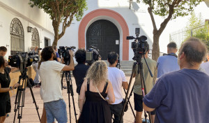 Segundo día de encierro y huelga de hambre de la madre de Rubiales