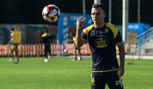 El Depor comunica a Pablo Valcarce que no cuenta con él