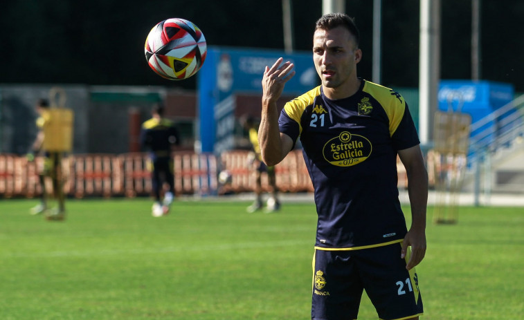 Pablo Valcarce ya es uno más en Abegondo