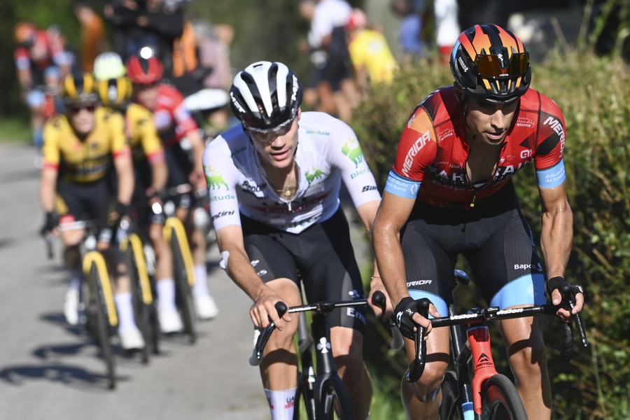 ¿Pelea por el cuarto puesto en La Vuelta?